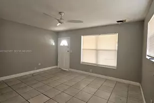 701 N 70th Ave, Hollywood, FL 33024 - Photo 3