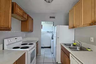 701 N 70th Ave, Hollywood, FL 33024 - Photo 5