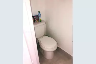 920 SW 7th Ave #1-3, Miami, FL 33130 - Photo 9