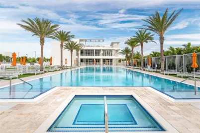 6450 NW 102 Path #303, Doral, FL 33178 - Photo 15