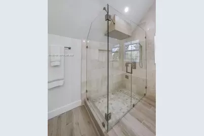 202 Mahogany Dr, Key Largo, FL 33037 - Photo 19