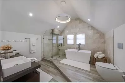 202 Mahogany Dr, Key Largo, FL 33037 - Photo 11