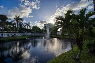 2669 S Parkview Dr, Hallandale Beach, FL 33009 - Photo 9