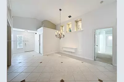 356 Hammocks Trl, Greenacres, FL 33413 - Photo 5