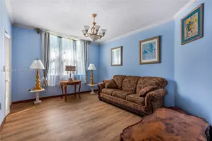 19601 E Country Club Dr, Aventura, FL 33180 - Photo 21