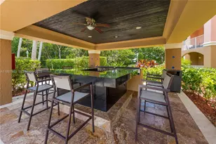 19601 E Country Club Dr, Aventura, FL 33180 - Photo 37