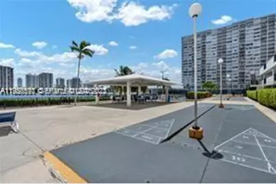 2750 NE 183rd St #2006, Aventura, FL 33160 - Photo 7