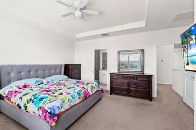 1190 Eucalyptus Dr #5, Hollywood, FL 33021 - Photo 21