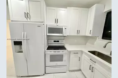 2369 SW 17th Ter #2369, Miami, FL 33145 - Photo 3