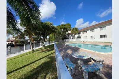 151 SE 6th Ave #2, Pompano Beach, FL 33060 - Photo 3