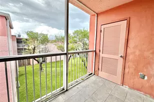 19751 SW 114th Ave, Miami, FL 33157 - Photo 7