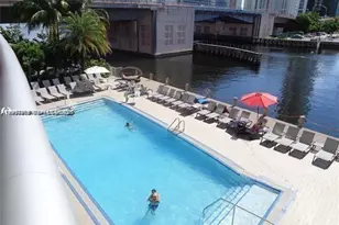 2600 E Hallandale Beach Blvd, Hallandale Beach, FL 33009 - Photo 21