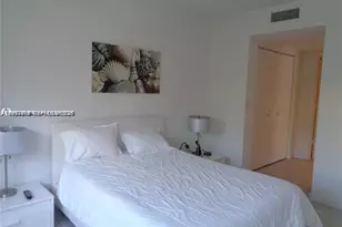 2600 E Hallandale Beach Blvd, Hallandale Beach, FL 33009 - Photo 13