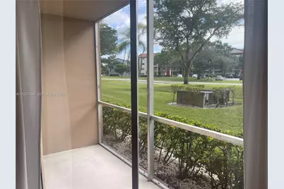 12850 SW 4th Ct #103I, Pembroke Pines, FL 33027 - Photo 7