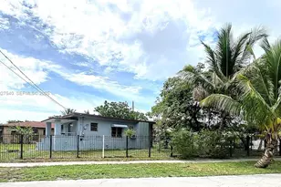 1105 NE 112th St, Miami, FL 33161 - Photo 9