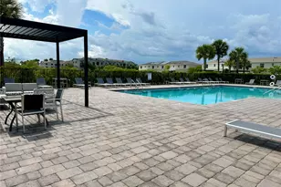 484 NE 5th St, Florida City, FL 33034 - Photo 11
