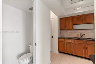 1194 Hillsboro Mile, Hillsboro Beach, FL 33062 - Photo 15