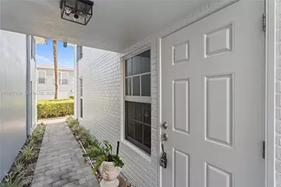 1194 Hillsboro Mile #33, Hillsboro Beach, FL 33062 - Photo 5