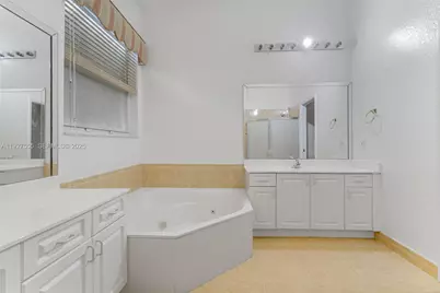 13148 SW 23rd St, Miramar, FL 33027 - Photo 15