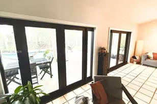 18100 SW 87th Ct, Palmetto Bay, FL 33157 - Photo 15