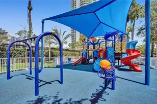 3600 Mystic Pointe Dr, Aventura, FL 33180 - Photo 59