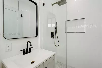 [Address not provided], North Miami, FL 33161 - Photo 19