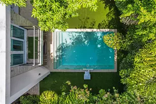 335 W 46th St, Miami Beach, FL 33140 - Photo 49