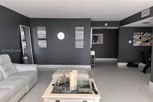 18071 Biscayne Blvd, Aventura, FL 33160 - Photo 13