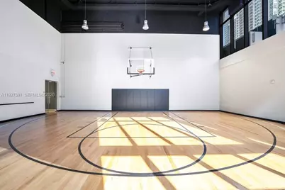 1010 Brickell Ave #1810, Miami, FL 33131 - Photo 5