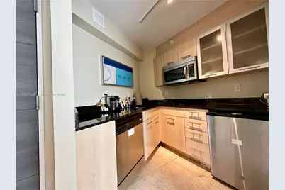 2670 E Sunrise Blvd #311, Fort Lauderdale, FL 33304 - Photo 7