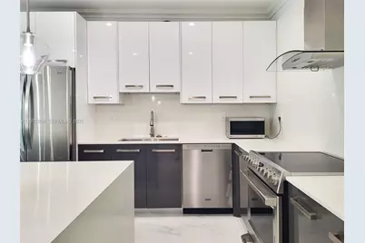 1125 Cliffrose St #1125, Hollywood, FL 33019 - Photo 5