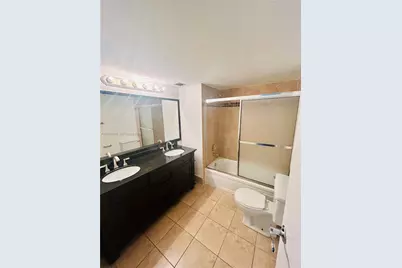 3100 W Rolling Hills Cir #310, Davie, FL 33328 - Photo 17
