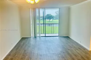 3100 W Rolling Hills Cir, Davie, FL 33328 - Photo 7