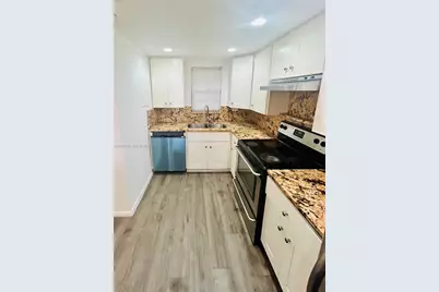 3100 W Rolling Hills Cir #310, Davie, FL 33328 - Photo 5