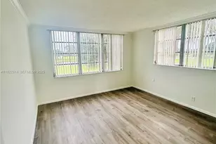 3100 W Rolling Hills Cir, Davie, FL 33328 - Photo 23