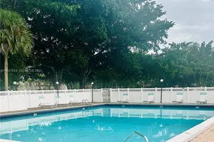 3100 W Rolling Hills Cir, Davie, FL 33328 - Photo 37