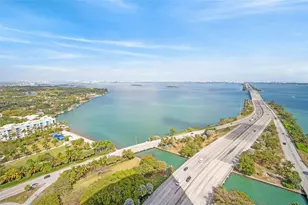 601 NE 36th St, Miami, FL 33137 - Photo 31