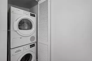 601 NE 36th St, Miami, FL 33137 - Photo 23