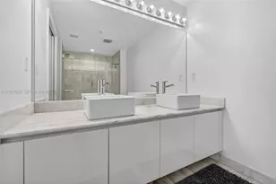 601 NE 36th St, Miami, FL 33137 - Photo 19