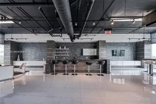 601 NE 36th St, Miami, FL 33137 - Photo 31