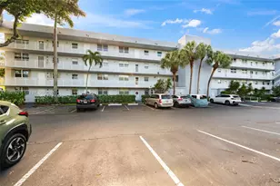 116 Royal Pk Dr, Oakland Park, FL 33309 - Photo 1