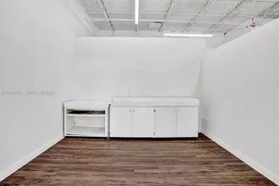 4500 N Dixie Hwy, Oakland Park, FL 33334 - Photo 21