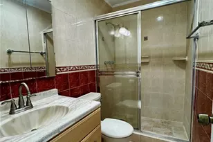 15430 SW 82nd Ln, Miami, FL 33193 - Photo 9