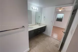 1658 Hayes St, Hollywood, FL 33020 - Photo 21
