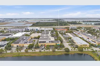 3850 NW 114th Ave, Doral, FL 33178 - Photo 9