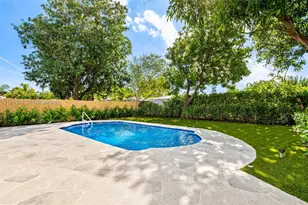 230 NE 43rd St, Oakland Park, FL 33334 - Photo 17