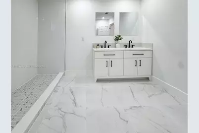 4701 NW 10th Ave, Miami, FL 33127 - Photo 17