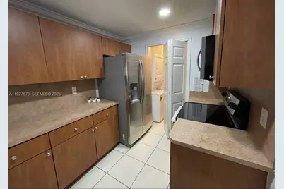 6440 NW 114th Ave #404, Doral, FL 33178 - Photo 3