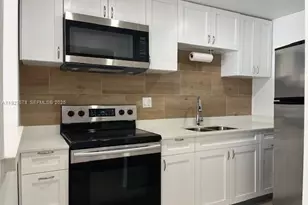 1470 NE 125th Terrace, North Miami, FL 33161 - Photo 5