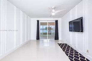 1061 Exeter D, Boca Raton, FL 33434 - Photo 15